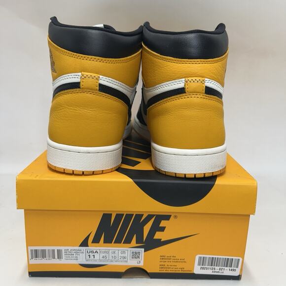 Nike Air Jordan 1 Retro High OG “Taxi/Black-Sail” 555088-711